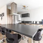 アパート L'adorable Confort & クレルモン・フェラン